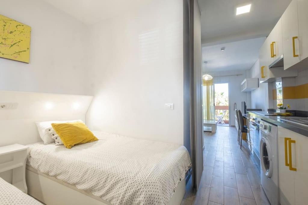 Apartment With Balcony And Swimming Pool Puerto de la Cruz  Extérieur photo